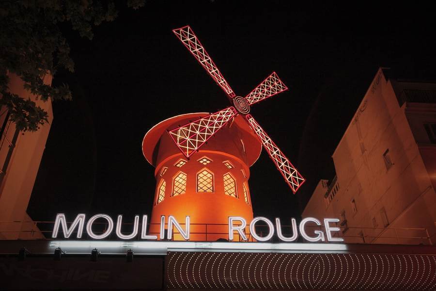 Moulin Rouge - Emblématique cabaret de Paris
