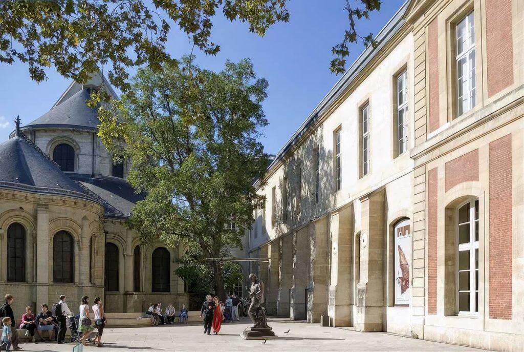 Le musée des Arts et Métiers - Proche de l'Hotel Taylor à Paris en France