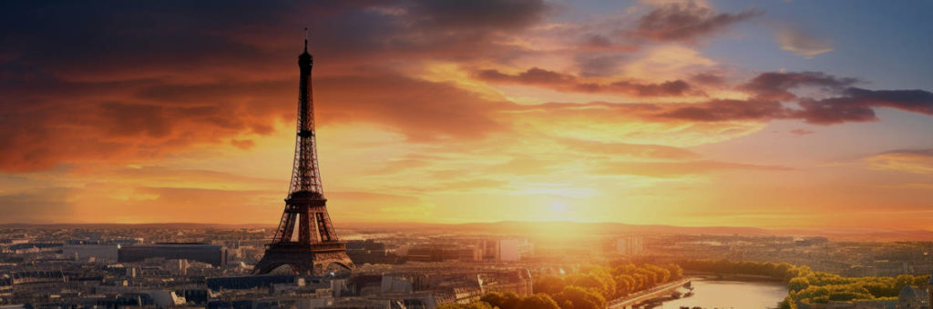 Panoramic view of Paris at night